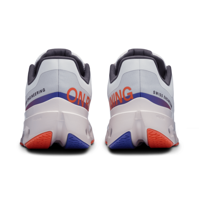 SmallPNG 3WE30050256 cloudsurfer next fw24 white flame w g5